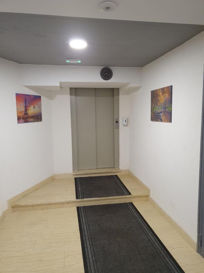 Sunny Hill Suite Ljubovic ポドゴリツァ エクステリア 写真